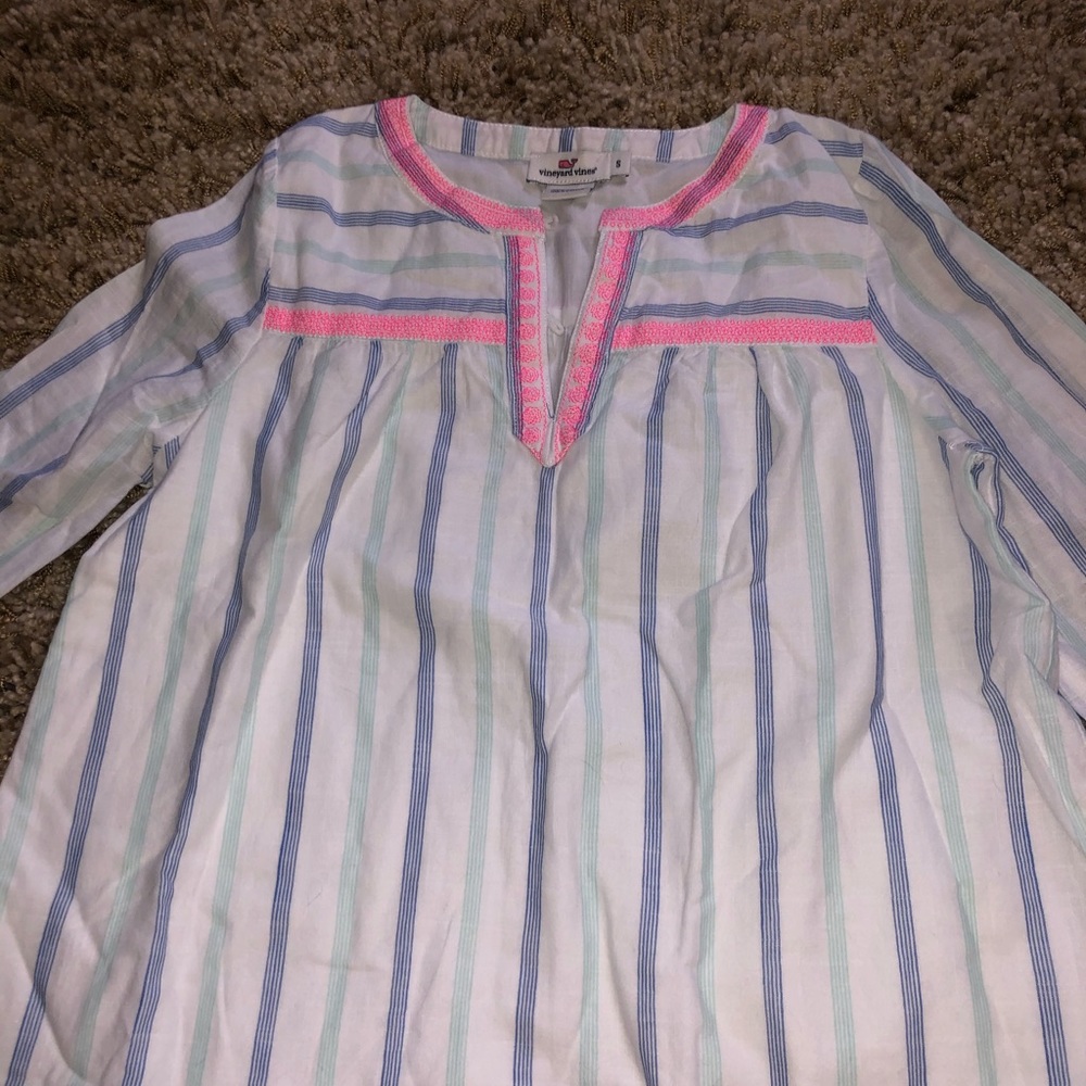 kids vineyard vines top!!💐